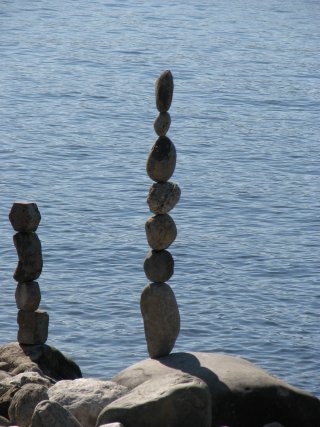 ... haben die Magier die Steine verzaubert?