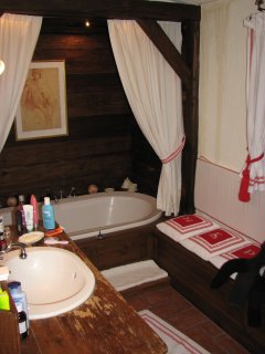 Badewanne im oberen Badezimmer