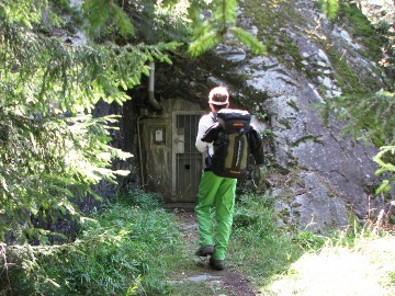 Donny findet einen Bunker